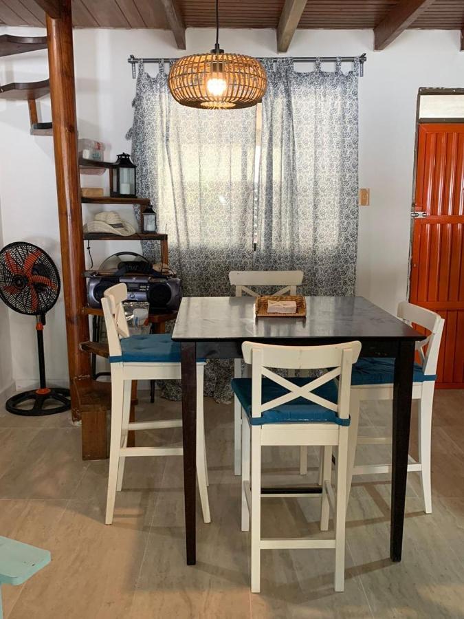 Joebi'S House Walking Distance To Rocky Cay Beach Ideal For Families Or Groups Buenavista  Eksteriør billede